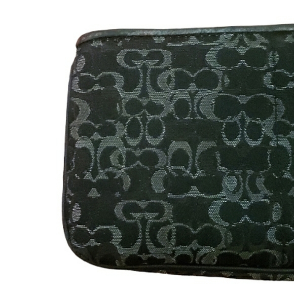Coach Metallic Silver Black Signature C Metal Hangtag Zippered Canvas Wristlet - Picture 7 of 16
